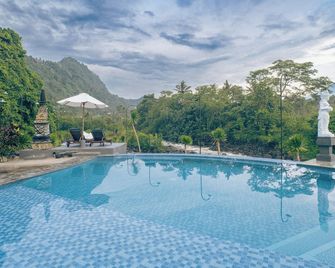 The River Island Sidemen - Sidemen - Pool