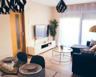 Apartamento Centro Castellón con Parking 2 - Castellón de la Plana - Oturma odası