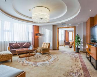 Shuangman International Hotel - Ordos City - Living room