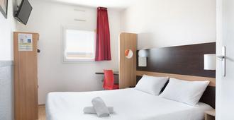 greet Hotel Nice Aéroport Promenade des Anglais - Nice - Bedroom