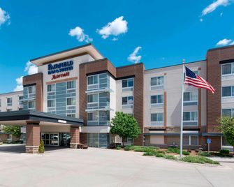 Fairfield Inn and Suites by Marriott Omaha Downtown - Omaha - Edificio