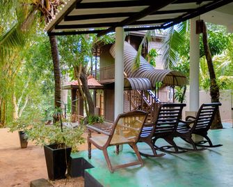 Yala River Face Inn - Tissamaharama - Patio