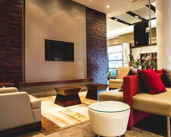 هوتل روبي فووز - مونترال - ردهة