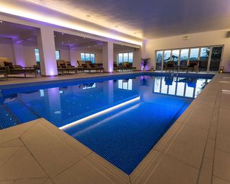 Worcester Bank House Hotel Spa & Golf, BW Premier Collection - Worcester - Piscina