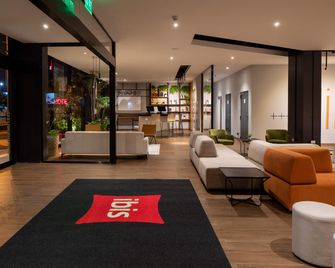 ibis Santa Cruz de la Sierra - Санта-Крус - Лоббі