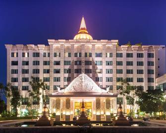 Mida Grande Hotel Dhavaravati, Nakhon Pathom - Nakhon Pathom - Edificio