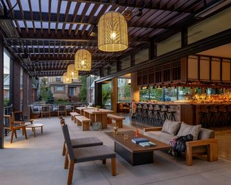 Moxy Boulder University - Boulder - Bar