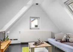 Gesamte Unterkunft - Büro - Küche - Netflix - Nuremberg - Living room
