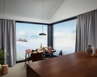 Svartaborg - Husavik - Menjador