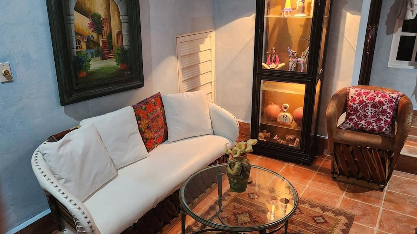 Casa Colonial