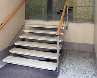 Bb Sesto Piano - Foggia - Escaleras