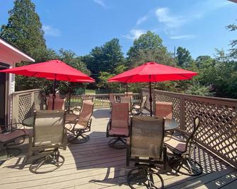 Rosemont Inn Resort B&B - Saugatuck - Gebäude