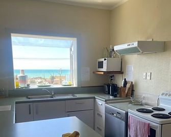 Coastal Accommodation - Oamaru - Keuken