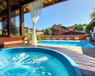 Búzios Centro Hotel - בוזיוס - בריכה