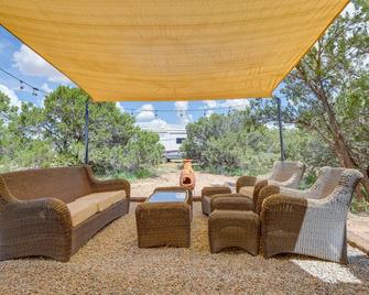 Tranquil Edgewood Retreat with Patio and Grill! - Edgewood - Patio