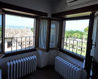 Residenza Scorcio Sul Mare - Porto San Giorgio - Balcon