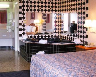 OYO Hotel Georgia Near Fairburn / Atlanta - Union City