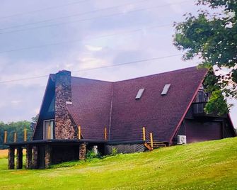 Charming, private A Frame in the heart of the Endless Mountains. - Nicholson - Building