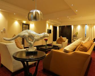 جي أتش إس هوتل - برازافيل - ردهة