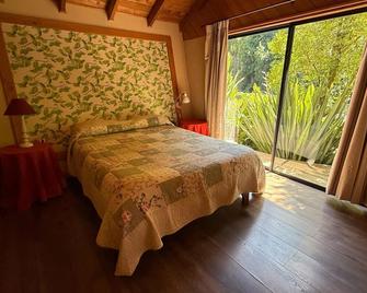 Hotel Salto del Carileufu - Pucon - Makuuhuone