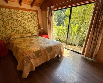 Hotel Salto del Carileufu - Pucon - Yatak Odası