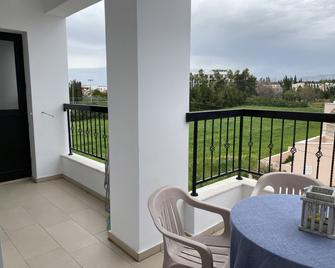 Seashell Apartments - Paphos - Balkon