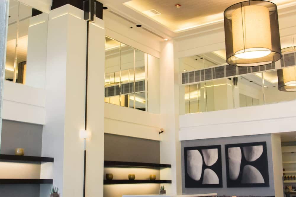 Seda Ayala Center Cebu - Cebu City - Lobby