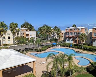 Private Penthouse Beach Get-Away - Loíza - Pool