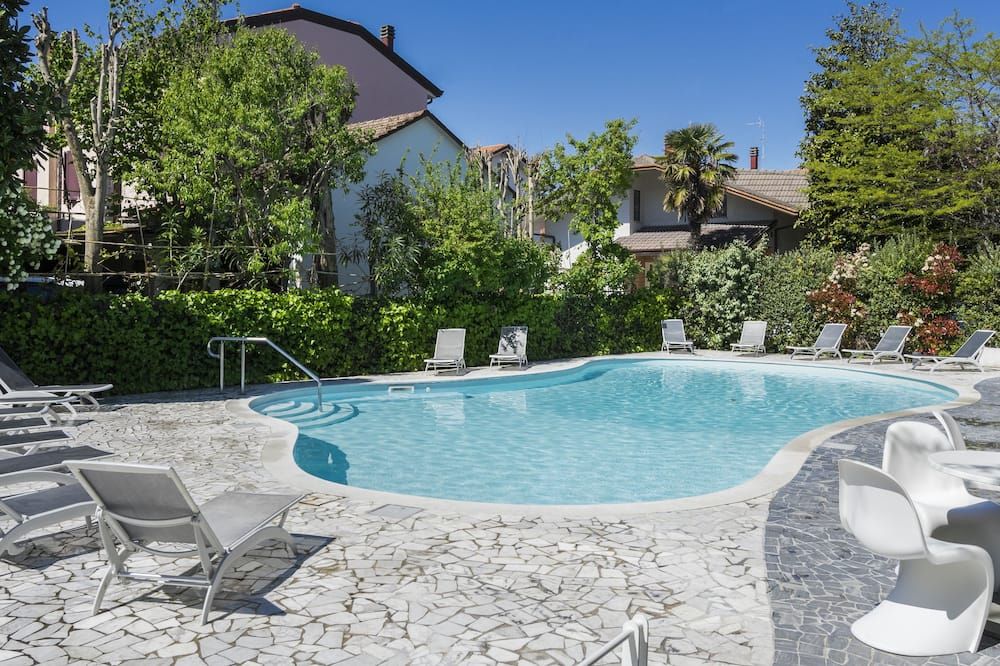 أوتل بونا فورتونا