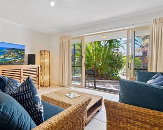 Beach Breakers Resort - Noosa Heads