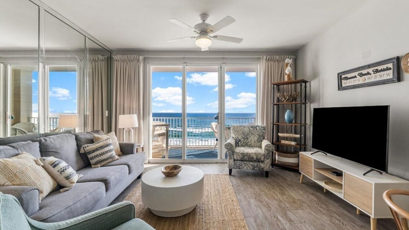 Majestic Sun Beach Resort by Panhandle Getaways