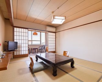 Amakusa Prince Hotel - Amakusa - Habitación