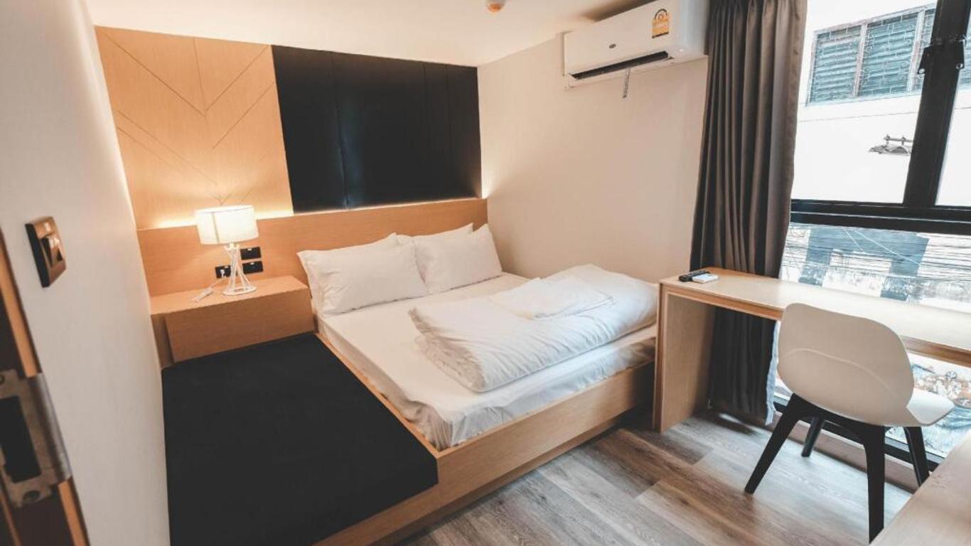 Stay Thapae Hostel