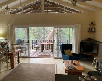 Rustic Spirit - Bilpin - Living room