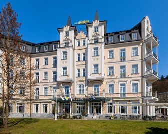 Sun Palace Wellness Hotel - Mariánské Lázně - Building