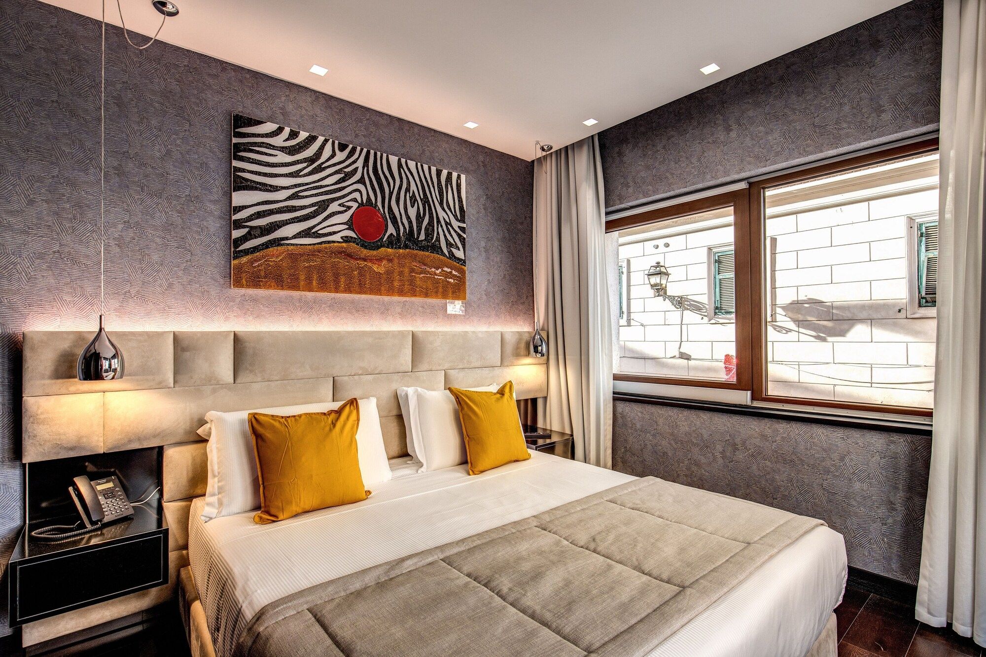 Bedroom view of Prassede Palace hotel