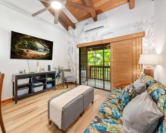 Big Island Lunapule Condos 106B by Coldwell Banker Island Vacations - Kailua-Kona - Living room