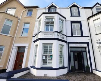 Mandalay - Portrush - Building