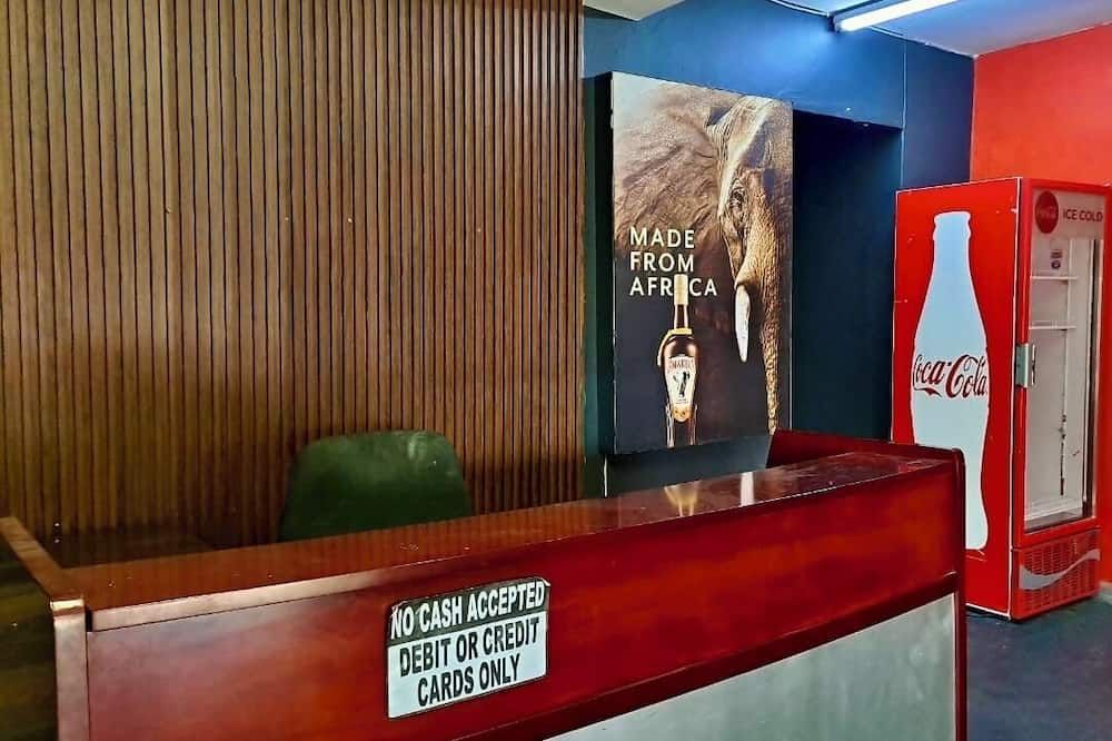 Bothabelo Lodge - Phalaborwa - Front desk