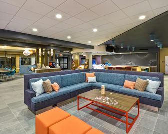 Tru by Hilton Huber Heights Dayton - Huber Heights - Lounge