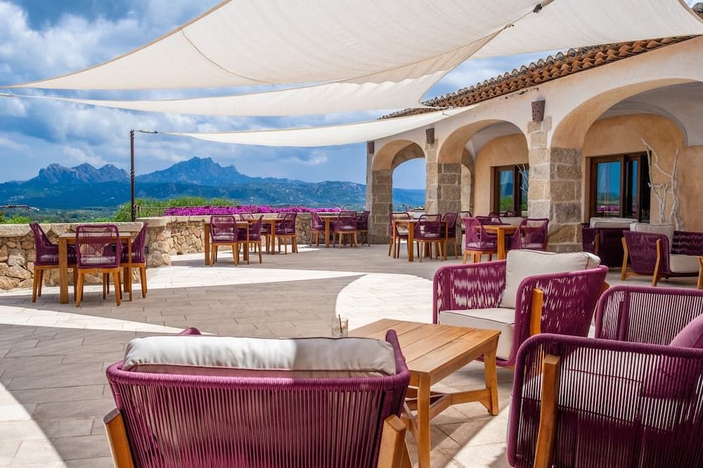 Moma Hotel Cannigione - ארצאקנה - פטיו