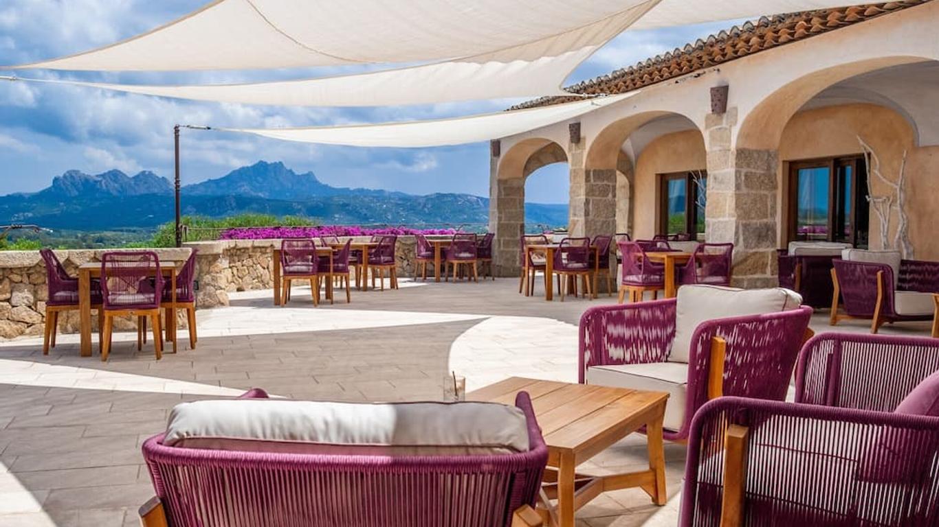 Moma Hotel Cannigione