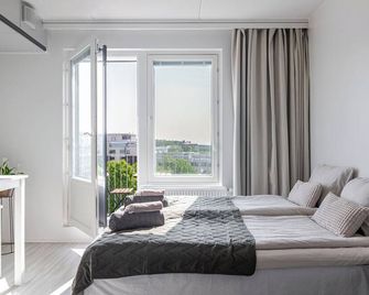 Modern Studio with Balcony next to Railway Station - Lahti - Makuuhuone