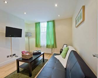 Short Lets in London - Angel - London - Living room