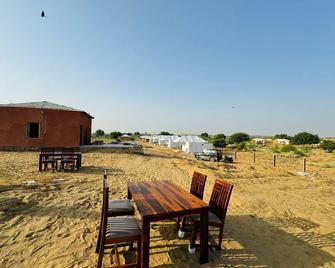 Desert Abu Safari - Jaisalmer - Patio