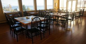 Marine Inn - Powell River - Restaurant