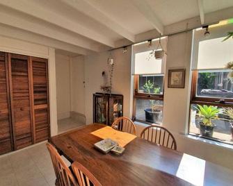 Eden on Young Street - Wayville - Dining room