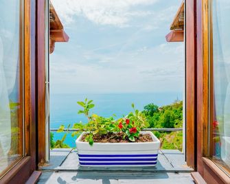 Albergo Diffuso Bacco Furore - Furore - Balcone