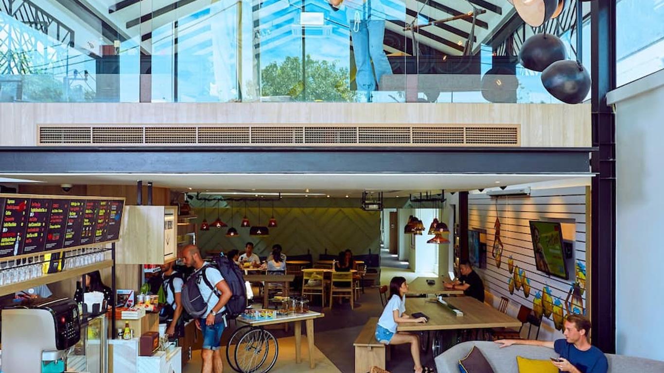 Cosi Samui Chaweng Beach