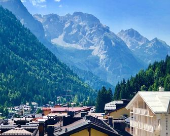 Hotel Garnì Zeni - Madonna di Campiglio - Outdoors view